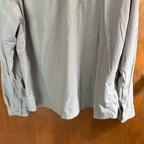 REI Co-Op Men's Tan Button Down Shirt Vented Mesh Nylon Rugged Hiking XXL Active - Picture 10 of 16